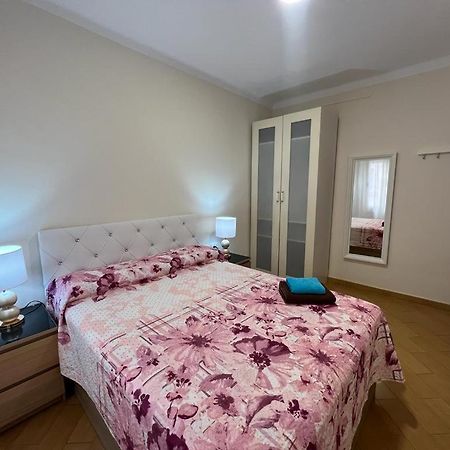 Rooms Nueva Valencia Βαρκελώνη Εξωτερικό φωτογραφία