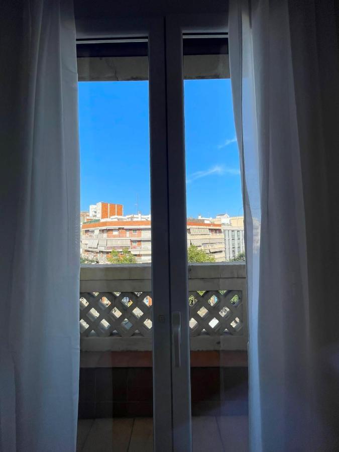 Rooms Nueva Valencia Βαρκελώνη Εξωτερικό φωτογραφία
