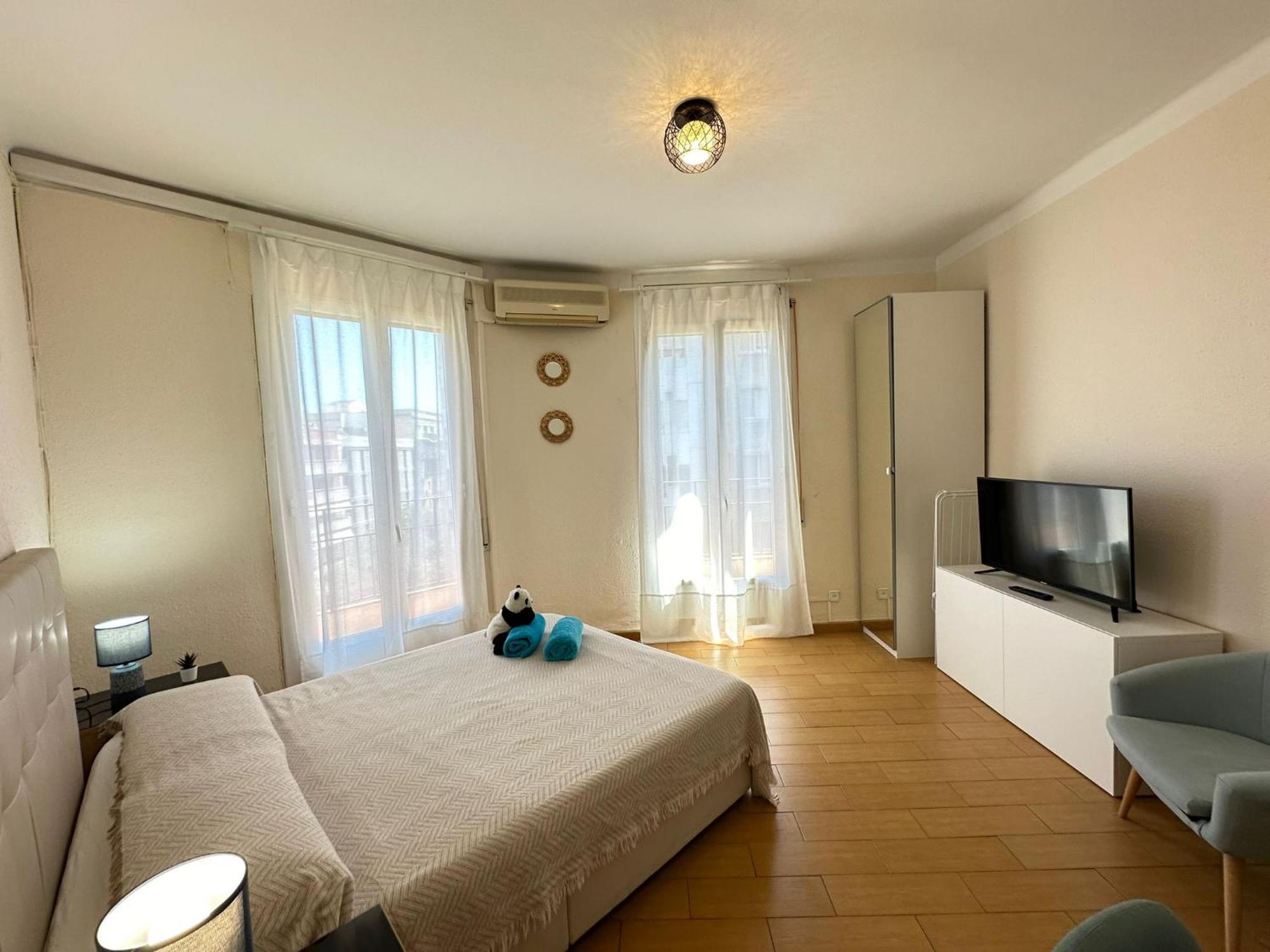 Rooms Nueva Valencia Βαρκελώνη Εξωτερικό φωτογραφία