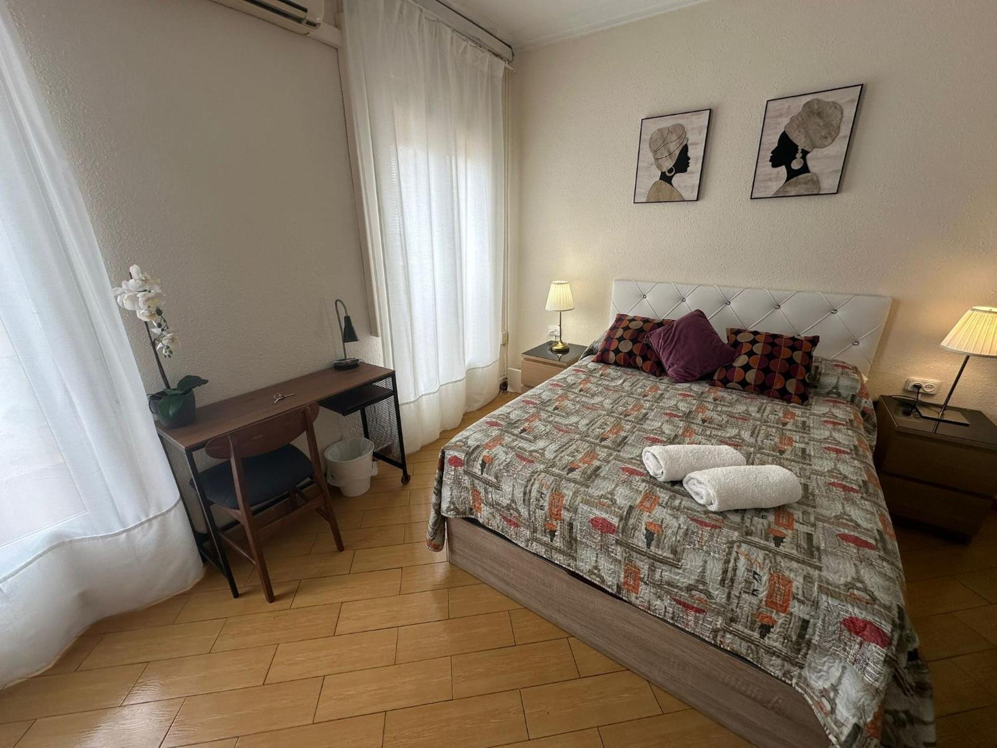 Rooms Nueva Valencia Βαρκελώνη Εξωτερικό φωτογραφία
