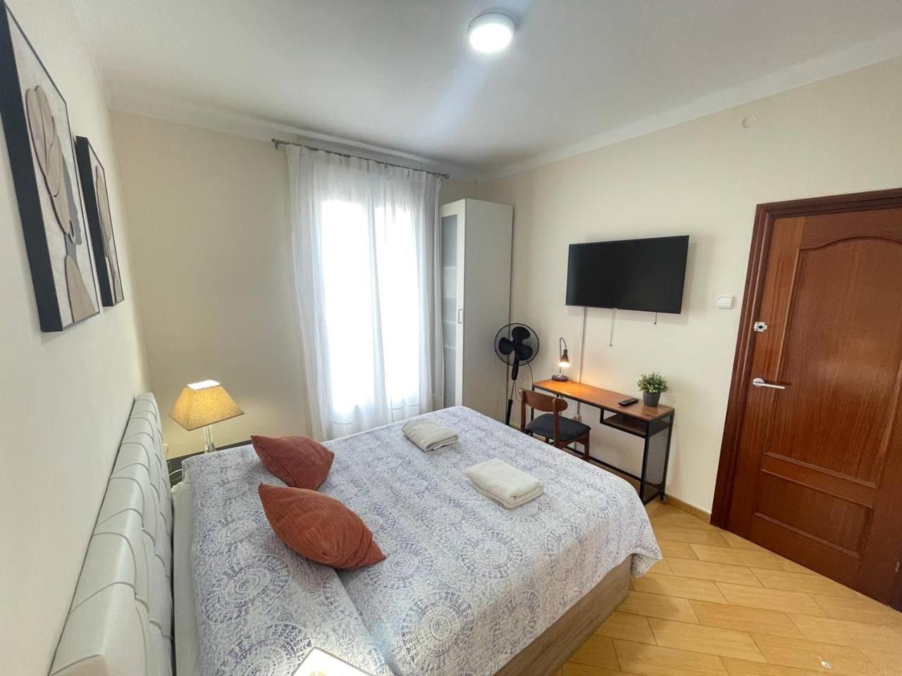 Rooms Nueva Valencia Βαρκελώνη Εξωτερικό φωτογραφία